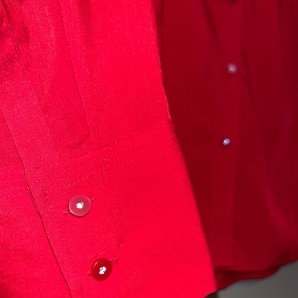 Est. 1946 Plus Sportswear Rich Red
Top Size 26/28 - Picture 3 of 8